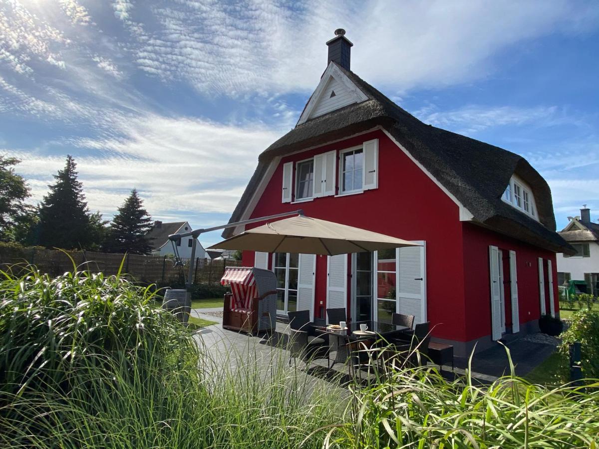 Fischer'S Ferienhaus Ruegen Mit Sauna Und Kamin Ummanz Esterno foto